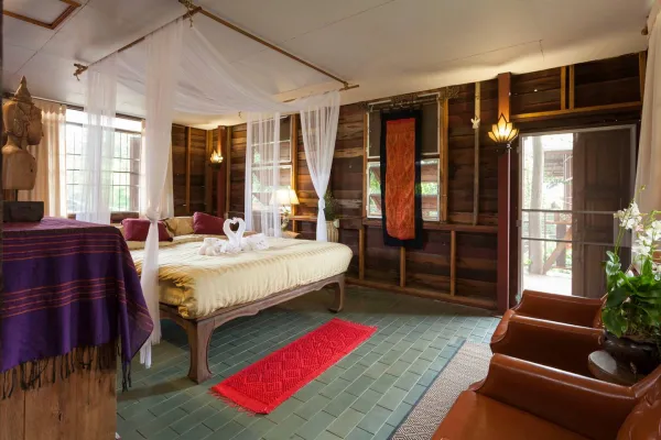 Stay in Lanna Style Homes